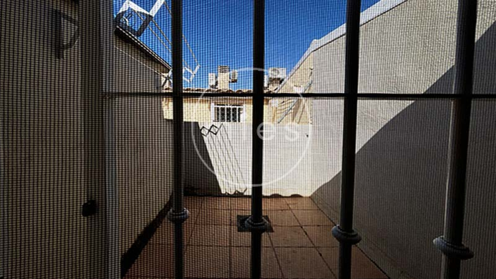 Minimalismo clásico, ático dúplex en Picanya, ático en Valencia, vivienda exclusiva Picanya, diseño minimalista, casa reformada Picanya, hogar luminoso Picanya, inmobiliaria en Picanya, vivienda cerca de Valencia, atico con terrazas, Mies Gestión Inmobiliaria  