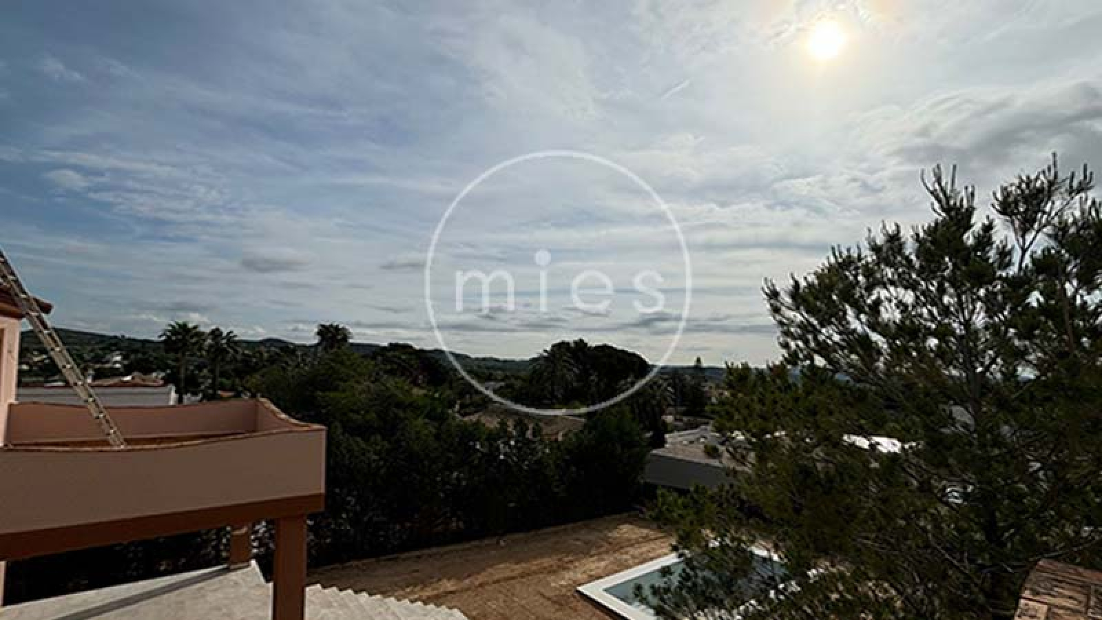 chalet en venta Altury, chalet nuevo Valencia, obra nueva con piscina, comprar chalet en urbanización Altury, chalet independiente Valencia, casa con parcela y piscina, chalets en venta Valencia, inversión inmobiliaria Altury, vivienda nueva Valencia