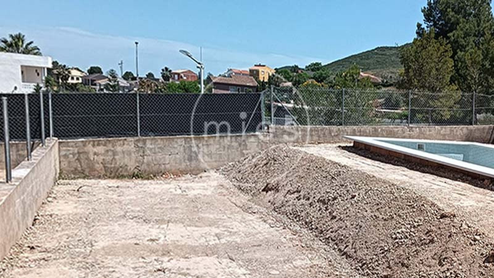 chalet nuevo urbano con piscina valencia mies inmobiliaria