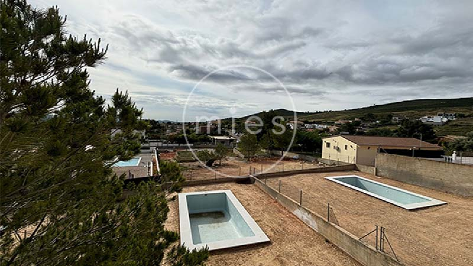 chalet nuevo urbano con piscina valencia mies inmobiliaria