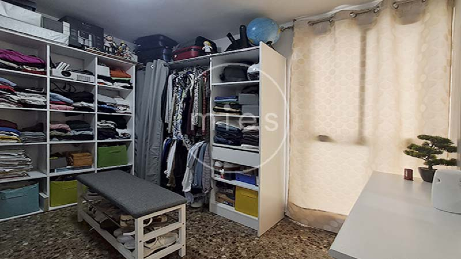 mies inmobiliaria vende piso en torrent