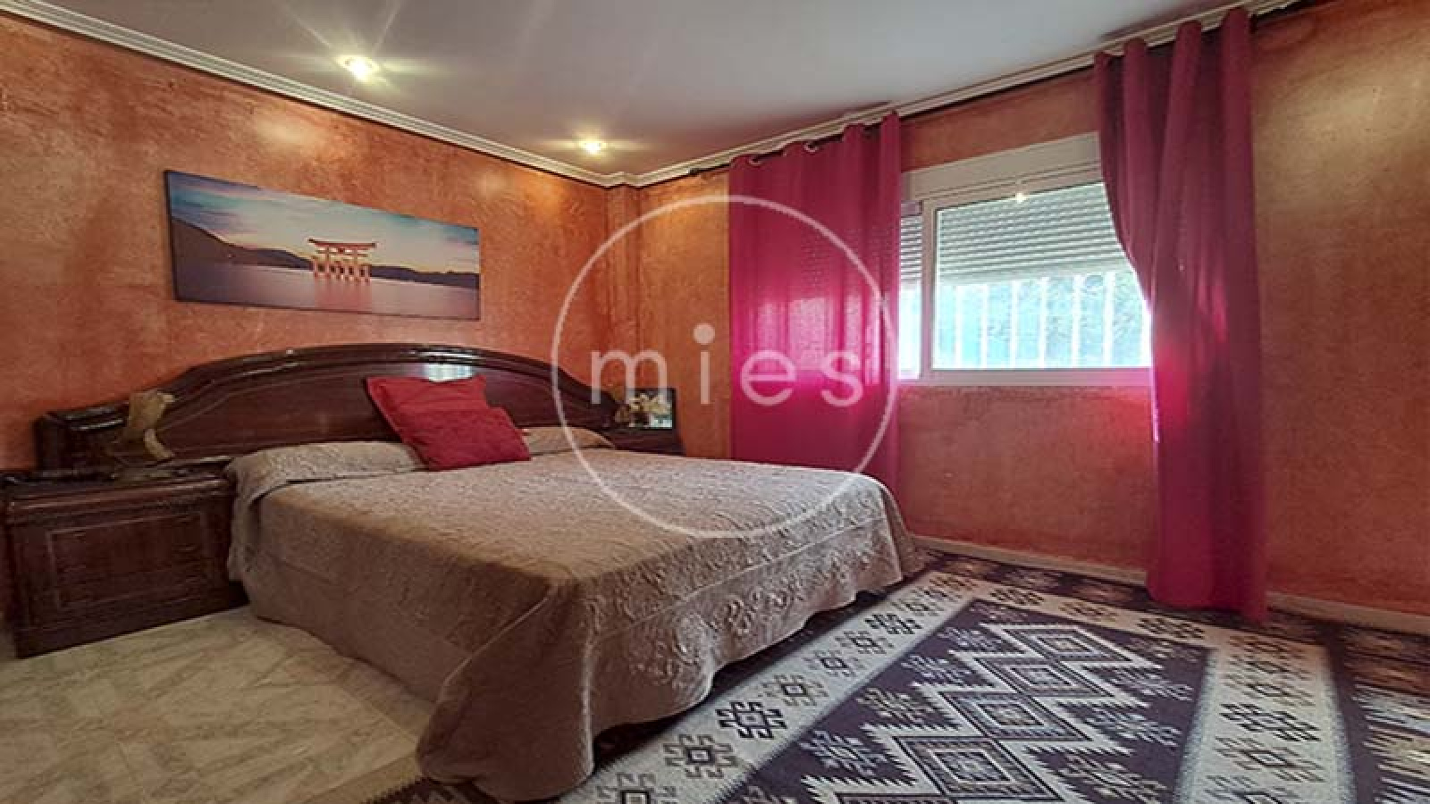 mies inmobiliaria vende chalet en altury turis independiente piscina