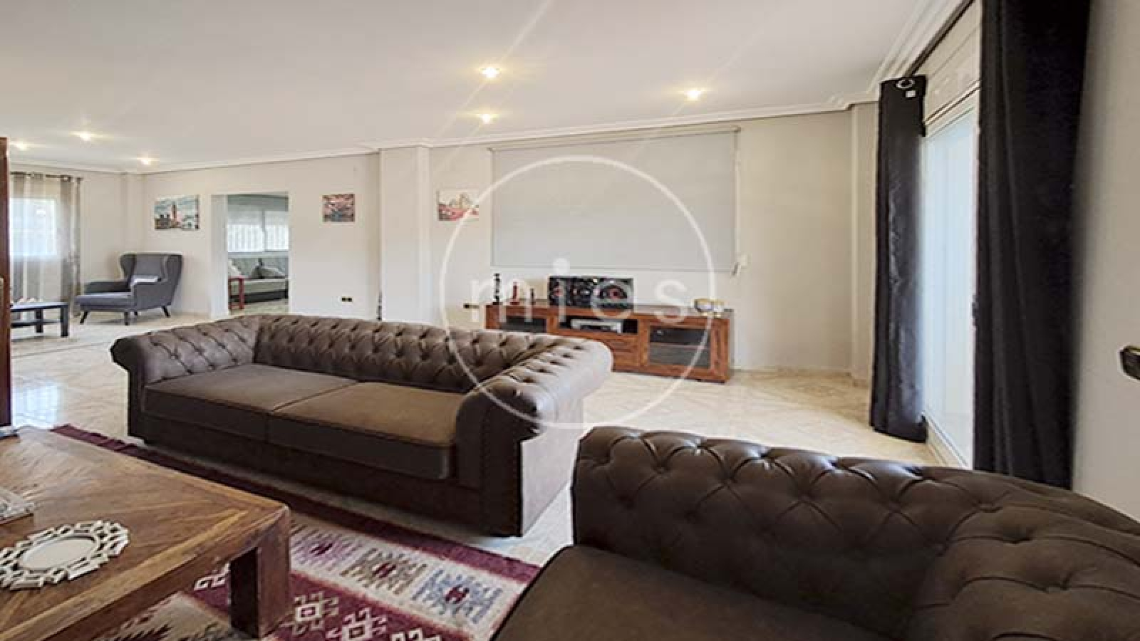 mies inmobiliaria vende chalet en altury turis independiente piscina