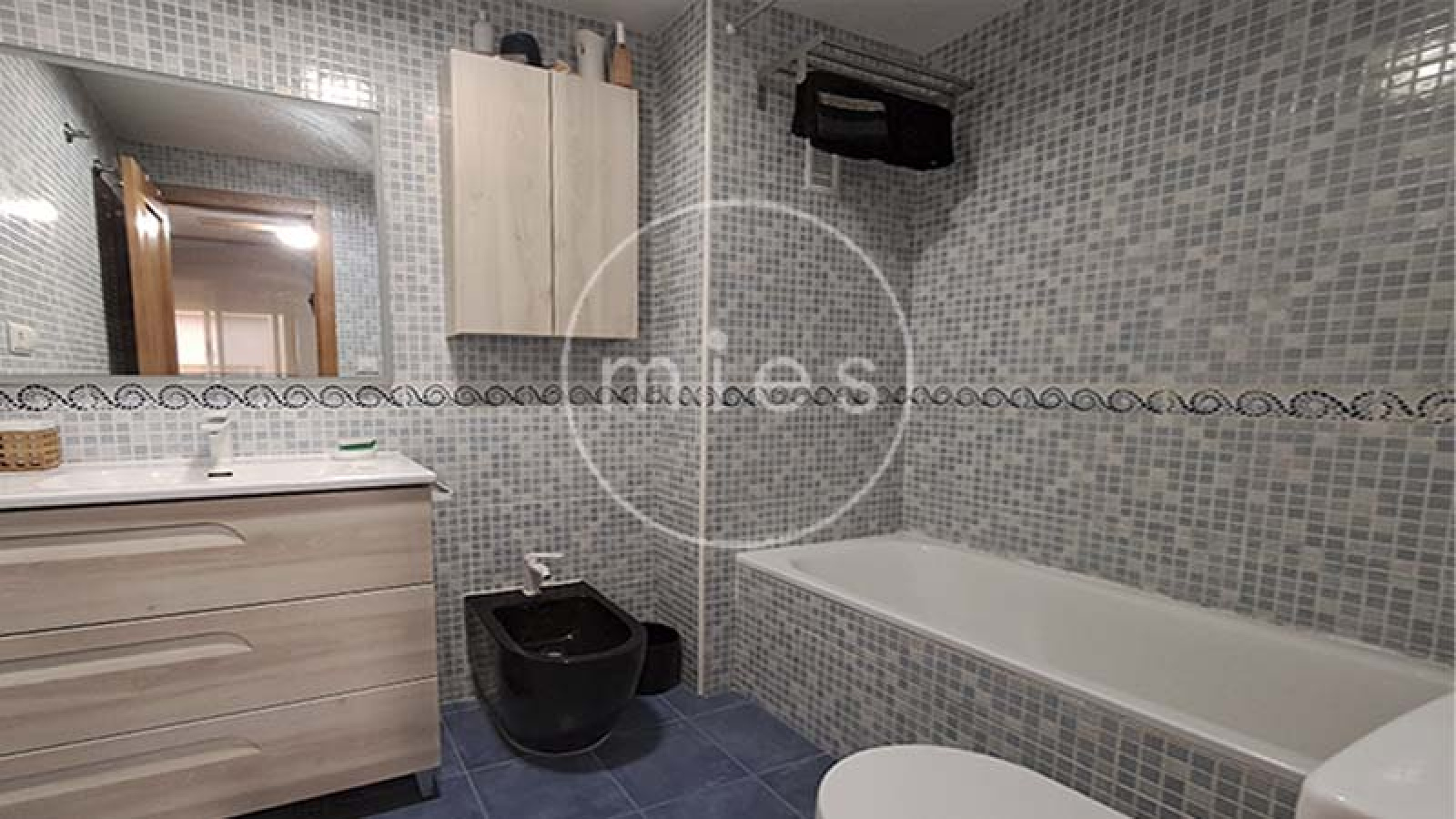 CALLE MALVARROSA, Torrent, Valencia, España, 3 Habitaciones Habitaciones, ,2 BathroomsBathrooms,Piso,Alquiler,CALLE MALVARROSA,3093