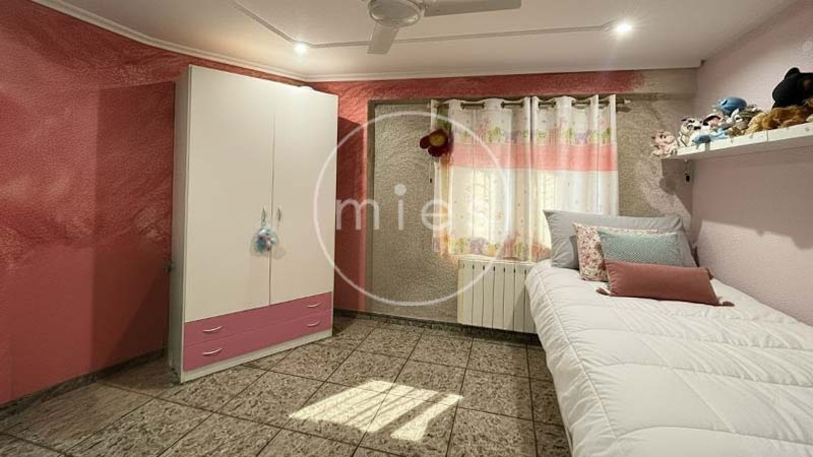mies inmobiliaria vende piso en torrent metro estación
