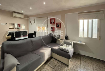 mies inmobiliaria vende piso en torrent metro estación
