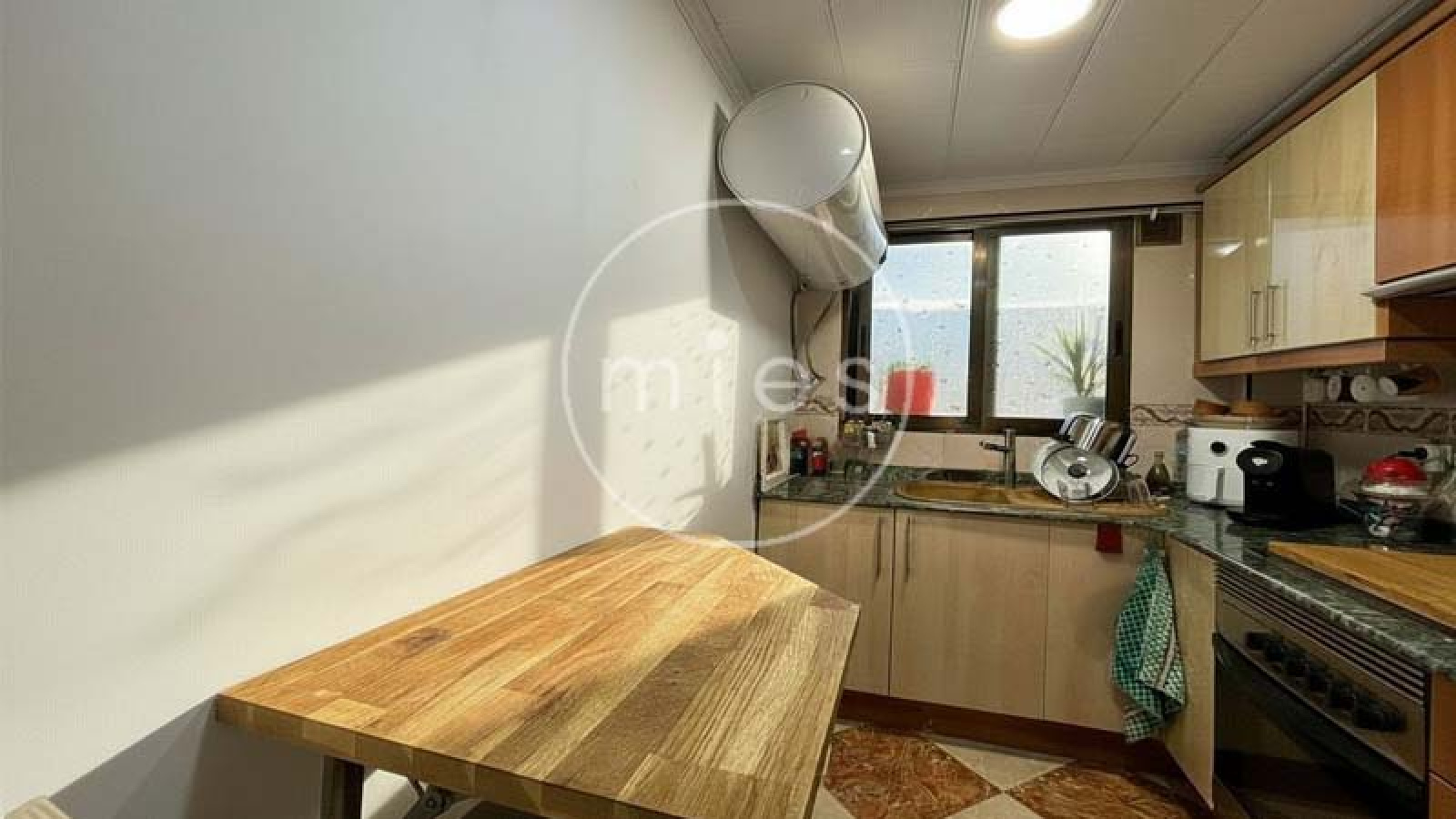 mies inmobiliaria vende piso en torrent metro estación
