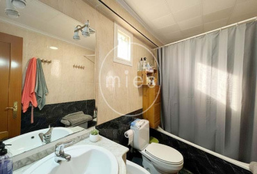mies inmobiliaria vende piso en torrent metro estación