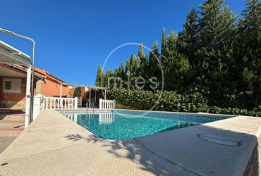 Mies inmobiliaria chalet altury venta turis montserrat recomendada