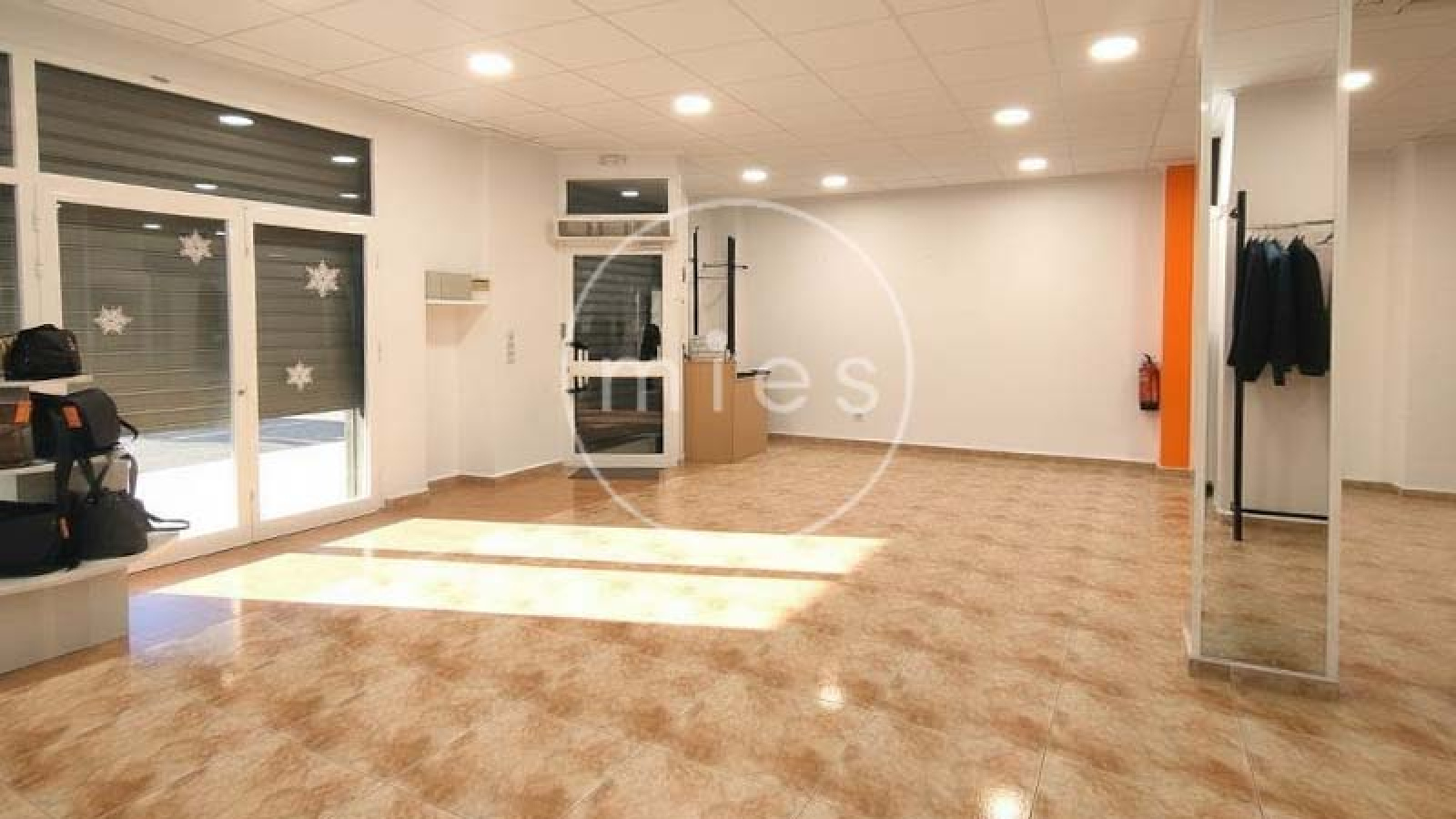 mies inmobiliaria vende san vlaeriano  local torrent torrente