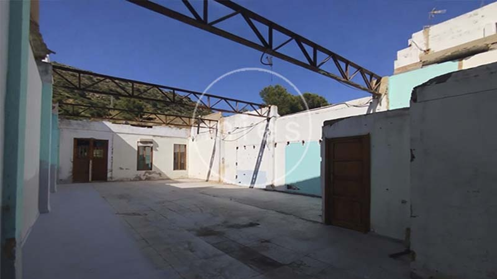 Mies Inmobiliaria, Mies Gestión Inmobiliaria, parcela urbana Montserrat, solar urbano Montserrat, terreno urbano en venta Montserrat, construir vivienda Montserrat, parcela para casa Montserrat, almacén en venta Montserrat, nave en venta Montserrat, terreno urbano Valencia, solar urbano Valencia, parcela edificable Montserrat, inversión inmobiliaria Montserrat, almacén con parcela Valencia, terreno para construir vivienda Valencia, almacén para materiales Montserrat, parcela con construcción Montserrat, inmueble para reformar Montserrat, oportunidad inmobiliaria Montserrat, venta de terrenos urbanos Valencia, parcela urbana con almacén, solar para vivienda unifamiliar Montserrat, terreno urbanizable Montserrat, almacén con luz y agua Valencia.