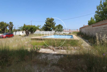 parcela urbana Montserrat, terreno urbano Montserrat, parcela cerca de La Rabassa, terreno en venta Montserrat, Mies Inmobiliaria, parcela con caseta Valencia, terreno con piscina Montserrat, parcela urbana 1352 m², construir vivienda Montserrat, parcela vallada Montserrat, caseta en parcela urbana, terreno urbanización Montserrat, inversión inmobiliaria Montserrat, parcela para reformar Valencia, terreno urbano Valencia.